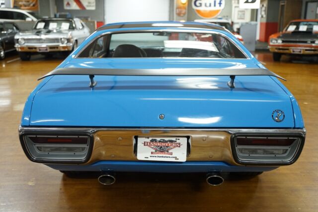 Plymouth Road Runner 1972 image number 16