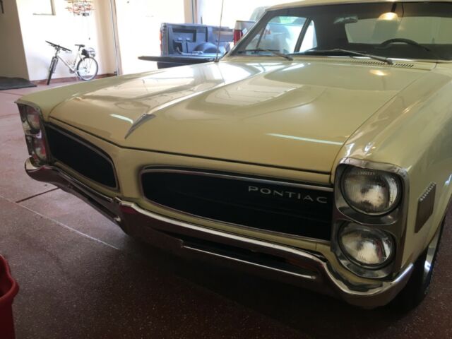 Pontiac Le Mans 1966 image number 18