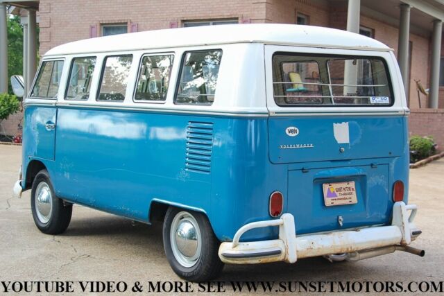 Volkswagen Bus/Vanagon 1966 image number 28