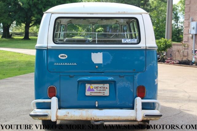 Volkswagen Bus/Vanagon 1966 image number 29