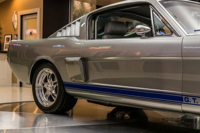 Ford Mustang 1965 image number 23