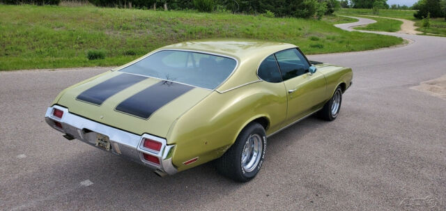 Oldsmobile Cutlass 1971 image number 26