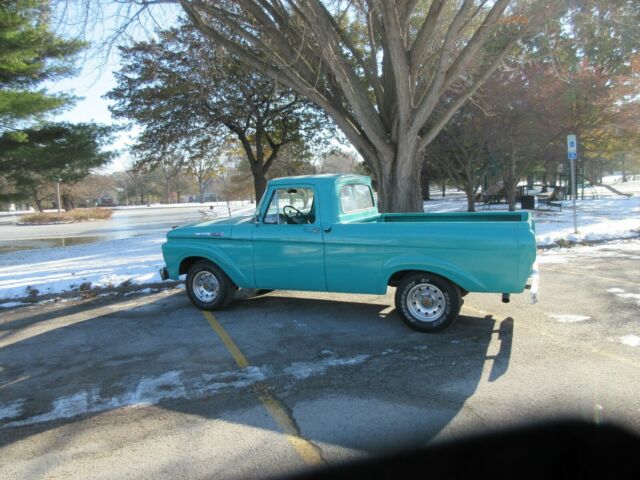 Ford F-100 1962 image number 10