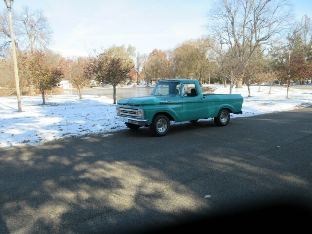 Ford F-100 1962 image number 30