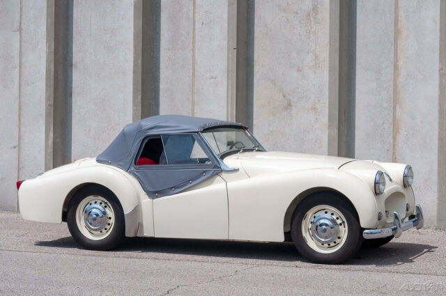 Triumph TR2 1954 image number 32