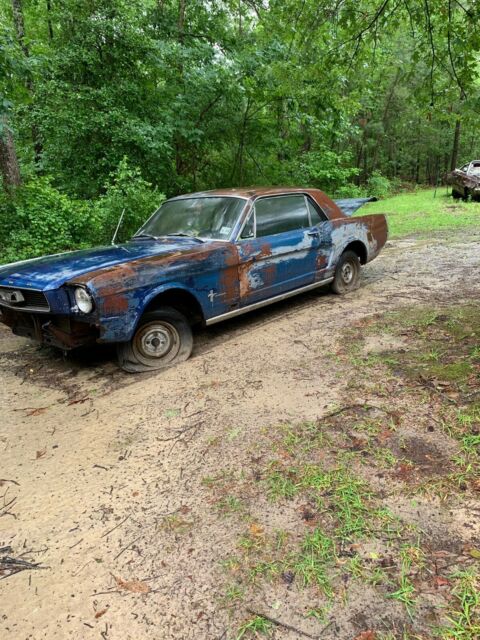 Ford Mustang 1966 image number 0