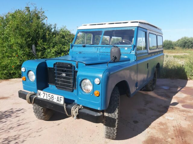 Land Rover Defender 1974 image number 22