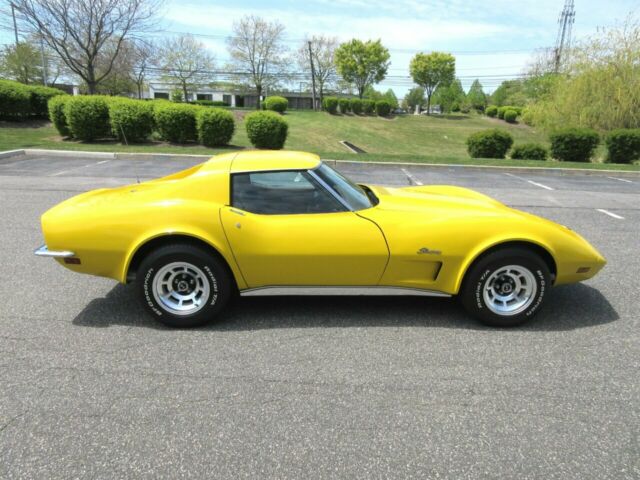 Chevrolet Corvette 1973 image number 31