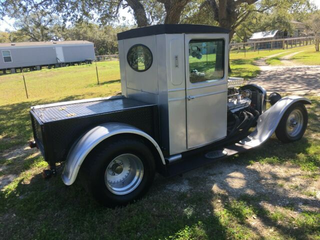 Ford Model T 1925 image number 1