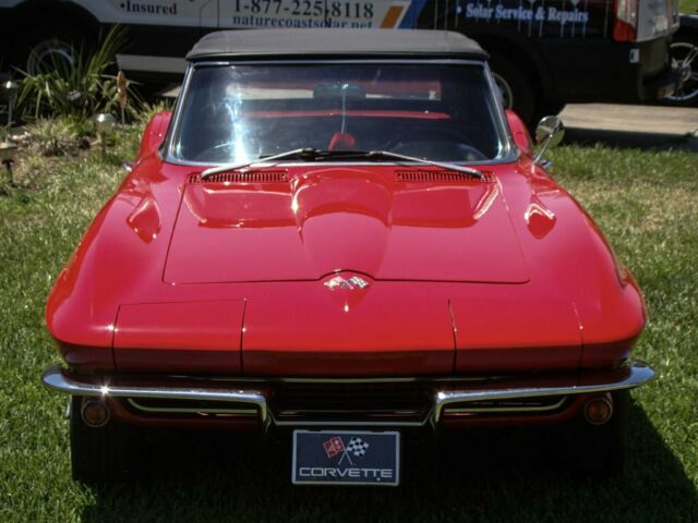 Chevrolet Corvette 1965 image number 11