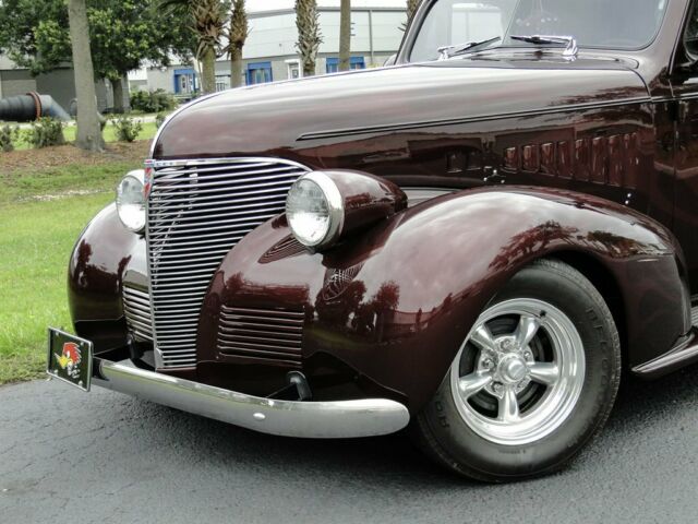 Chevrolet Deluxe Business Coup 1939 image number 28