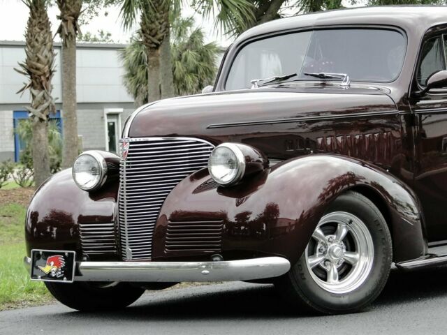 Chevrolet Deluxe Business Coup 1939 image number 3