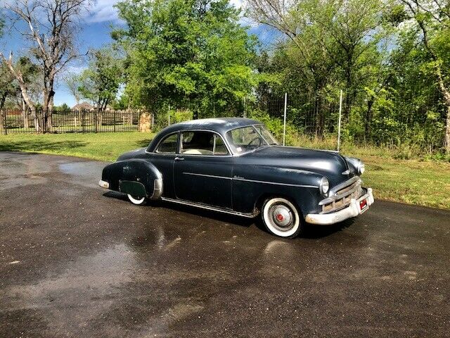 Chevrolet Chevy 1949 image number 0