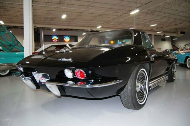 Chevrolet Corvette 1964 image number 18