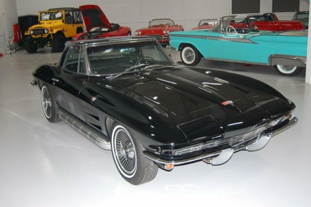 Chevrolet Corvette 1964 image number 29