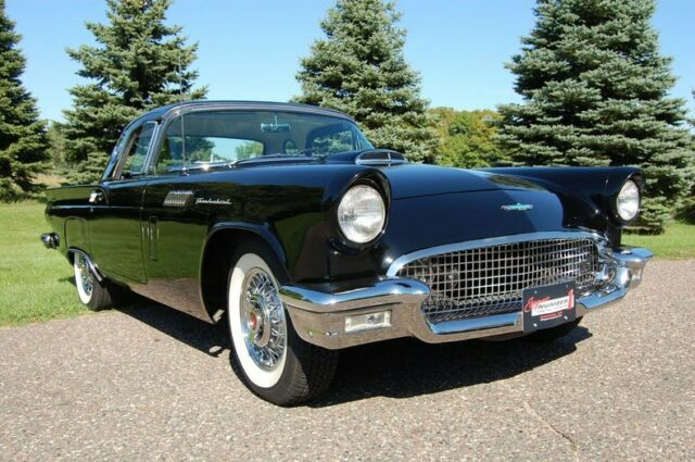 Ford Thunderbird 1957 image number 29