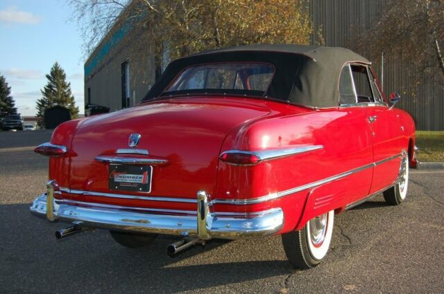 Ford Deluxe 2 Door Convertible 1951 image number 19