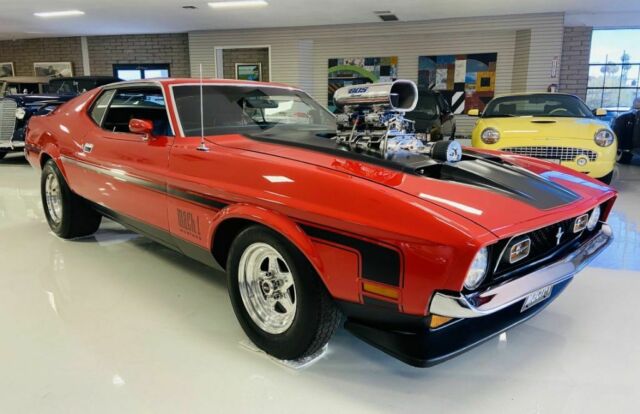 Ford Mustang 1971 image number 10