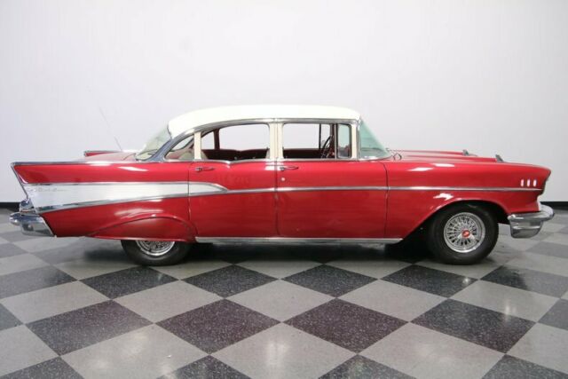 Chevrolet Bel Air/150/210 1957 image number 15