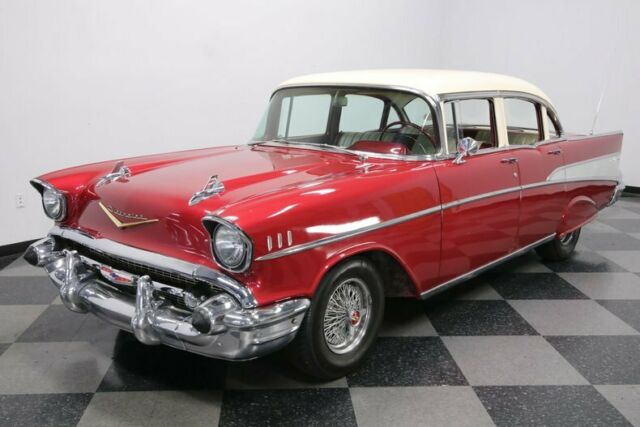 Chevrolet Bel Air/150/210 1957 image number 21