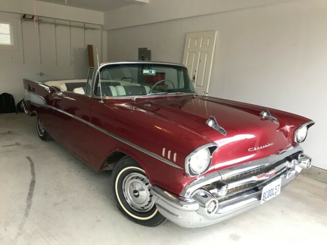 Chevrolet Bel-Air Convertible 1957 image number 0