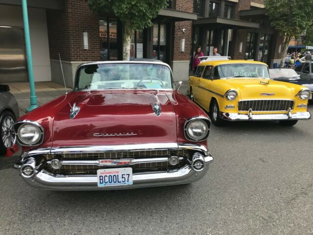 Chevrolet Bel-Air Convertible 1957 image number 18