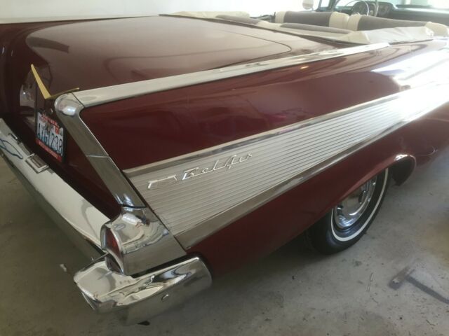 Chevrolet Bel-Air Convertible 1957 image number 22