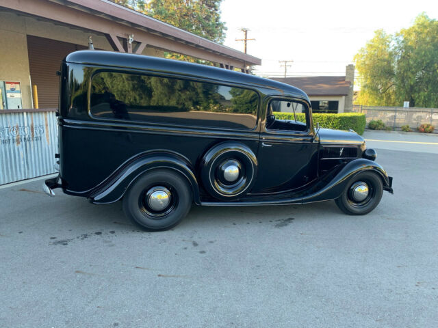 Ford Panel Delivery 1937 image number 27