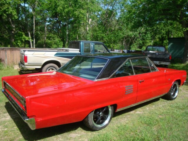 Dodge Coronet 1966 image number 2