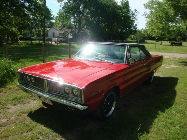 Dodge Coronet 1966 image number 4