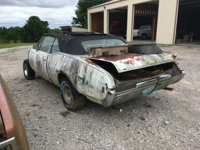 Oldsmobile Cutlass 1968 image number 10