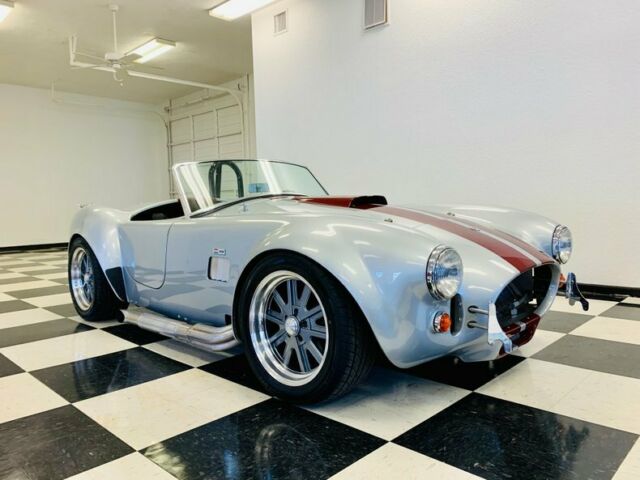 Shelby Cobra 1966 image number 24