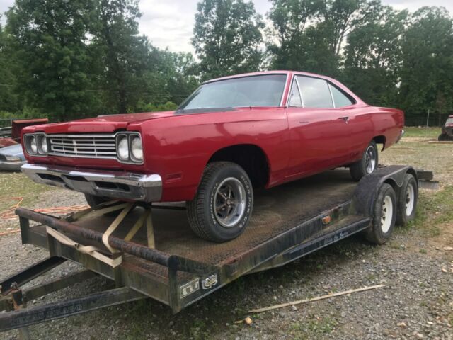 Plymouth Road Runner 1969 image number 0