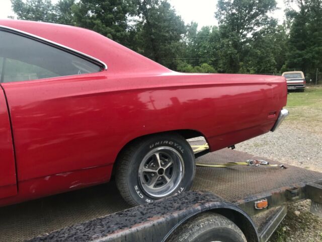 Plymouth Road Runner 1969 image number 27