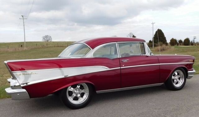 Chevrolet Bel Air/150/210 1957 image number 14