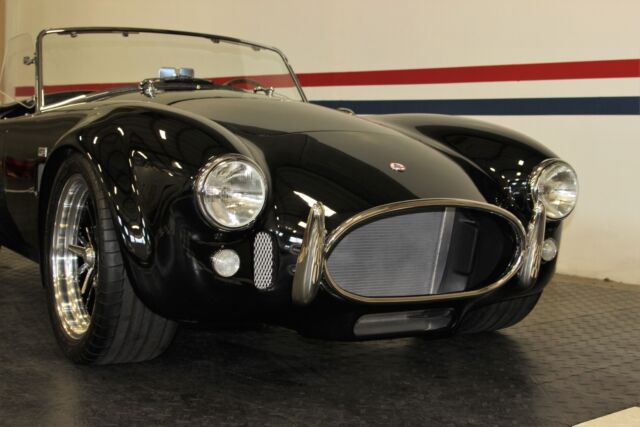 Superformance Shelby Cobra 1965 image number 31