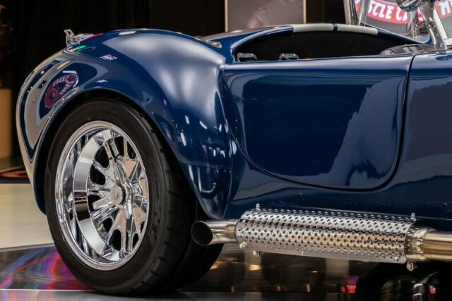 Shelby Cobra 1965 image number 20