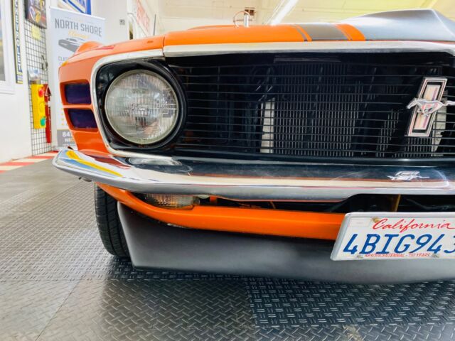 Ford Mustang 1970 image number 6