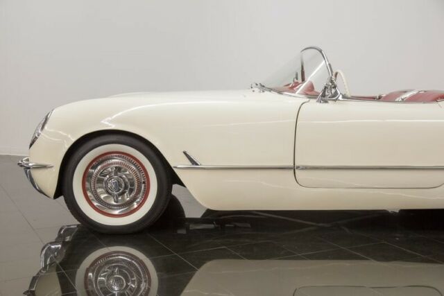 Chevrolet Corvette 1954 image number 30