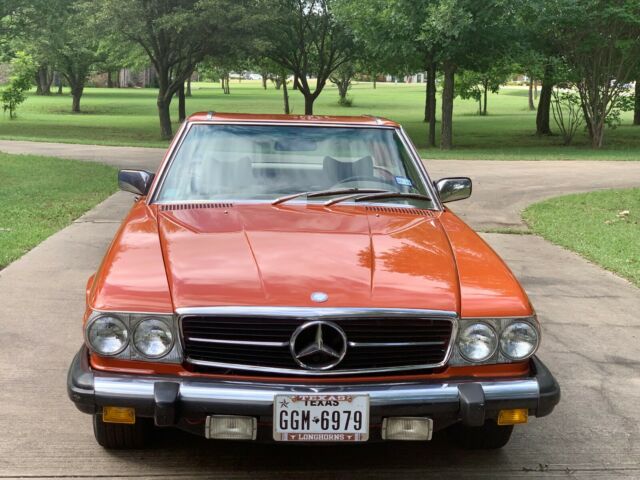 Mercedes-Benz 400-Series 1979 image number 1