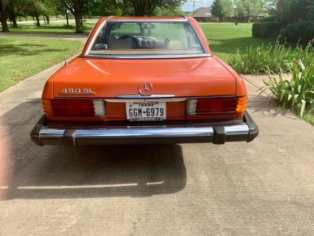 Mercedes-Benz 400-Series 1979 image number 25