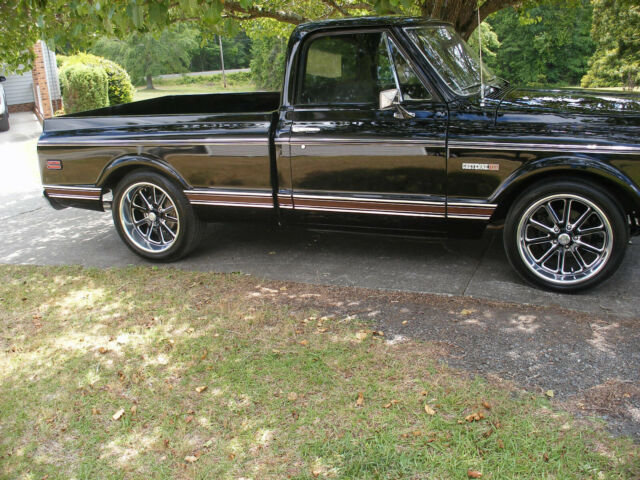 Chevrolet C-10 1972 image number 1