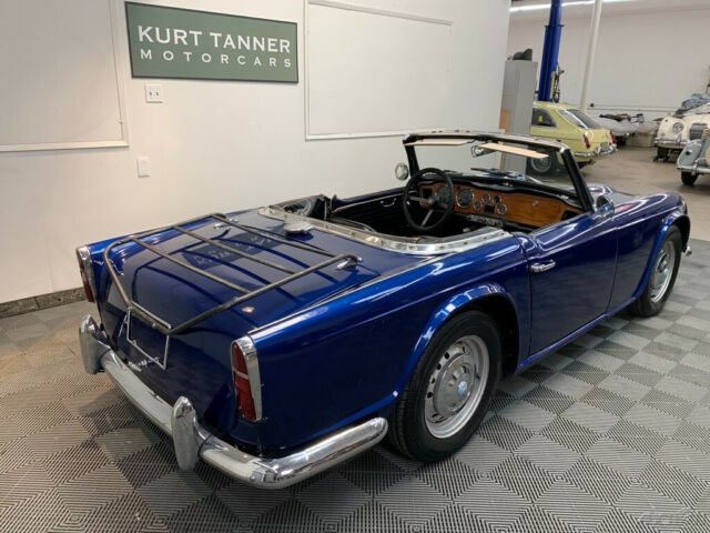 Triumph TR4 1964 image number 17