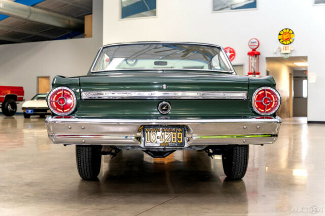 Ford Falcon 1965 image number 3