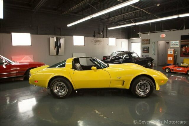 Chevrolet Corvette 1978 image number 23