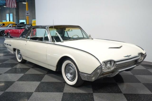 Ford Thunderbird 1962 image number 41