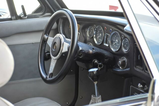 MG MGB 1974 image number 21