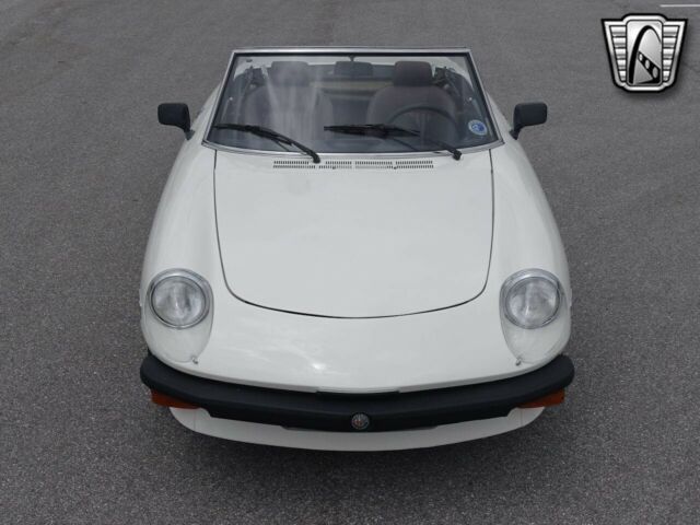 Alfa Romeo Spider 1977 image number 31