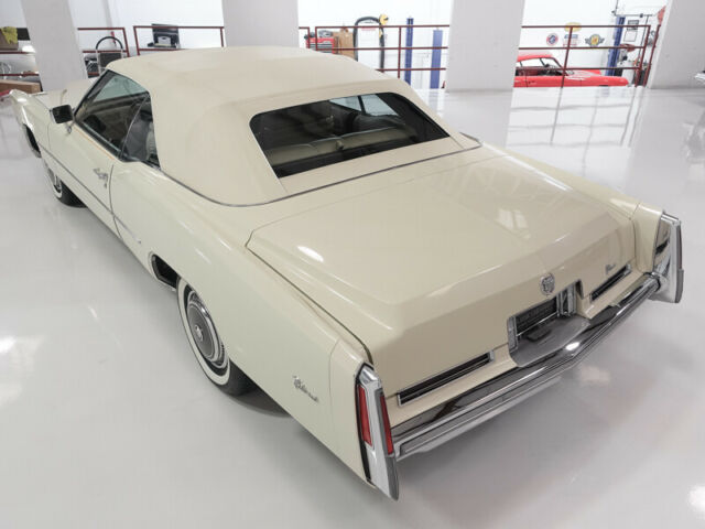 Cadillac Eldorado 1976 image number 10