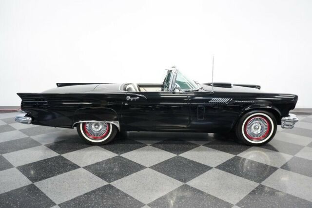 Ford Thunderbird 1957 image number 15